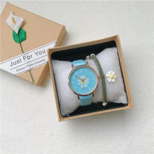 Load image into Gallery viewer, Daisy Flower Vintage Elegant Watch
