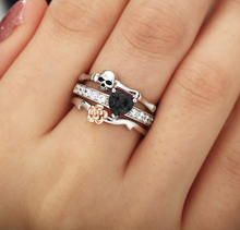 Load image into Gallery viewer, Gothic Skull Silver Rings Set For Women