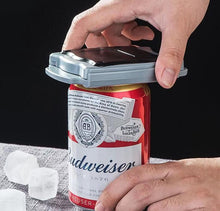 Load image into Gallery viewer, Trinken Sie weniger Schaum mit dieser einzigartigen Art, Biere zu öffnen!