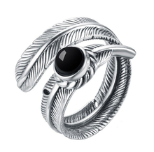 Load image into Gallery viewer, Balmora Silver Feather Ring