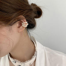 Load image into Gallery viewer, Pearl Chain Temperament Ear Clip