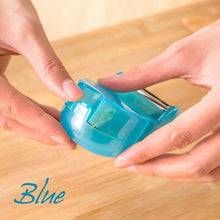 Load image into Gallery viewer, Multifunctional Storage Type Peeler
