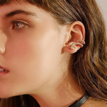 Load image into Gallery viewer, (Christmas special only $12.99)Jewelry Snake Climbers Earrings