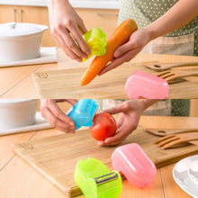 Load image into Gallery viewer, Multifunctional Storage Type Peeler