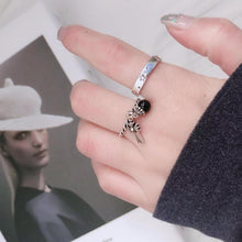 Load image into Gallery viewer, Crescent Moon & Star Ring