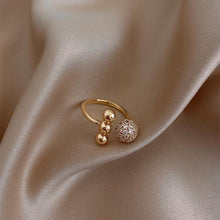 Load image into Gallery viewer, Luxury Gold Statement Rings