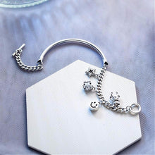 Load image into Gallery viewer, Lucky Charm Pendant Bracelet