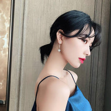 Load image into Gallery viewer, Crystal Star Drop Earrings
