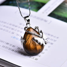 Load image into Gallery viewer, Natural Crystal Quartz Necklace