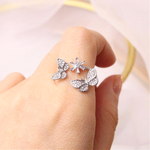 Load image into Gallery viewer, Butterfly & Flower Crystal Ring