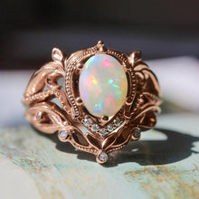 Load image into Gallery viewer, Royal Rose Gold Ring