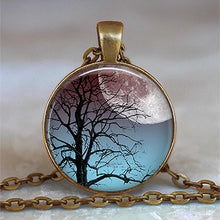 Load image into Gallery viewer, Tree of Life Glass Pendant Necklace