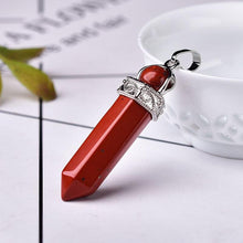 Load image into Gallery viewer, Raw Crystal Pendant Necklace