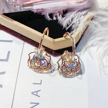 Load image into Gallery viewer, White Crystal Rose Earrings