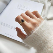 Load image into Gallery viewer, Luxury Gold Sapphire Ring
