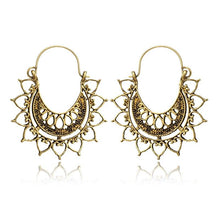 Load image into Gallery viewer, Bohemian Flower Hoop Earrings