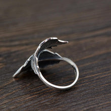 Load image into Gallery viewer, Balmora Sterling Silver Leaf Ring
