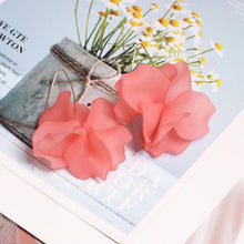 Load image into Gallery viewer, Bohemia Drop Flower Earrings