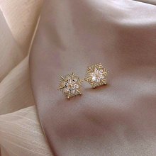 Load image into Gallery viewer, Crystal Snowflake Earrings