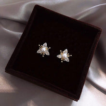 Load image into Gallery viewer, Crystal & Pearl Flower Earrings