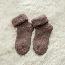 Load image into Gallery viewer, So Snuggy® Super Thick Wool Socks