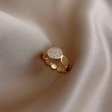 Load image into Gallery viewer, Luxury Gold Statement Rings