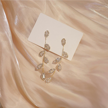 Load image into Gallery viewer, Gold Plated Crystal Vine Earrings