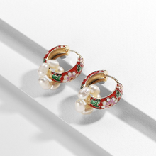 Load image into Gallery viewer, Gold & Pearl Flower Earrings