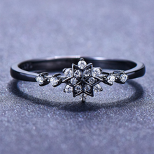 Load image into Gallery viewer, 925 Sterling Silver Snowflake Ring