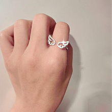 Load image into Gallery viewer, Angel Wing Crystal Ring