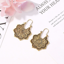 Load image into Gallery viewer, Lotus Mandala Earrings