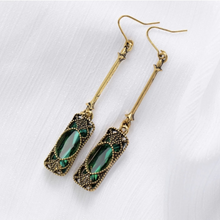 Load image into Gallery viewer, Emerald Green Crystal Earrings