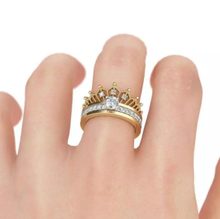 Load image into Gallery viewer, Two Pieces of Zircon Inlaid Gothic crown ring
