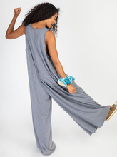 Load image into Gallery viewer, Jumpsuit stricken