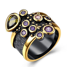 Load image into Gallery viewer, Black & Gold Vintage Crystal Ring