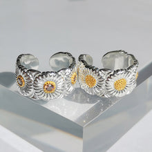 Load image into Gallery viewer, Sunflower Cute Love Peace Ring