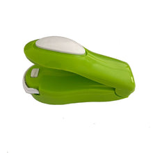 Load image into Gallery viewer, Kitchen Accessories Tools Mini Portable Food Clip Heat