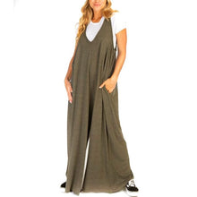 Load image into Gallery viewer, OVERSIZED KNIT JUMPSUIT