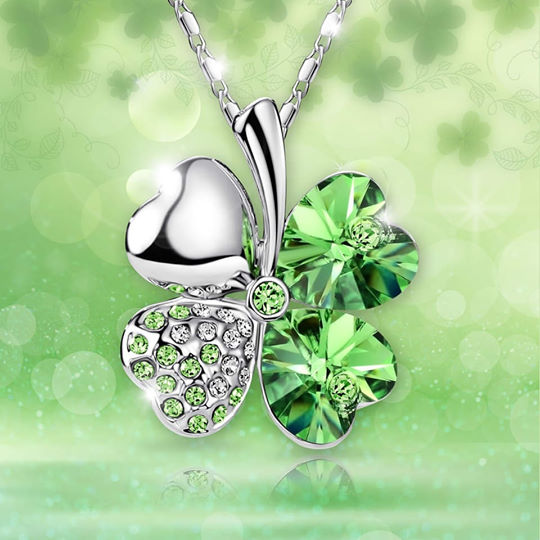 New Four Leaf Leaves Necklace