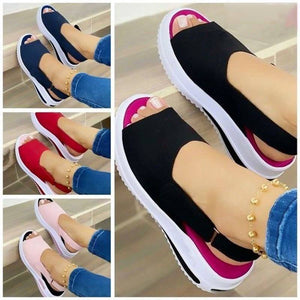 Bequeme Sportstrick-Sandalen für Damen