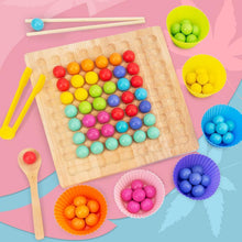 Load image into Gallery viewer, เกมไม้ไปตั้งค่า Dots Shuttle Beads เกมกระดาน
