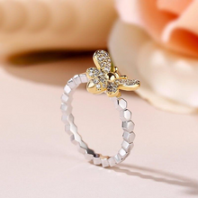 Load image into Gallery viewer, Golden Bee &amp; Honeycomb Ring

