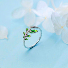 Load image into Gallery viewer, Green Vine Silver Ring
