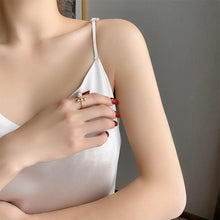 Load image into Gallery viewer, Luxury Gold Statement Rings
