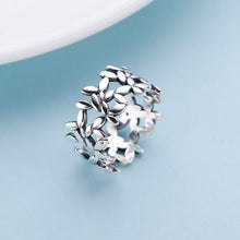 Load image into Gallery viewer, Silver Leaf Ring
