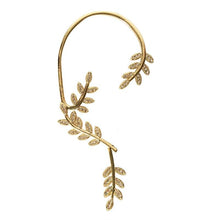 Load image into Gallery viewer, Crystal Vine Earring Cuff
