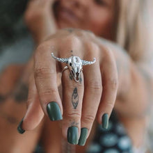 Load image into Gallery viewer, Silver Bull Ring
