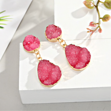 Load image into Gallery viewer, Crystal Resin Drop Earrings

