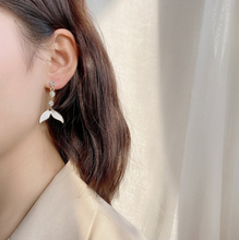 Load image into Gallery viewer, Mermaid Tail Crystal Earrings
