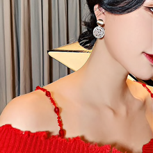 Load image into Gallery viewer, Royal Edition Crystal Earrings
